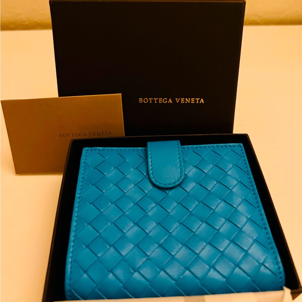 Bottega Veneta compact wallet